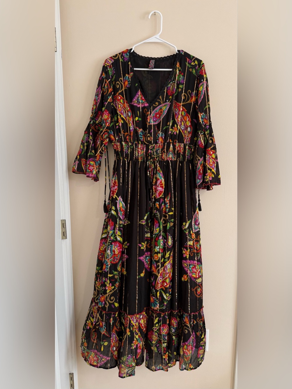 Me 2 Magic Black Boho Maxi Dress with Vibrant Paisley Print XL Indie Festival